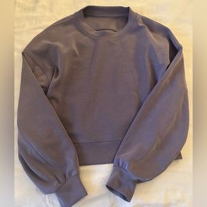 LuluLemon Perfectly Oversized Crop Crew DKLV 10